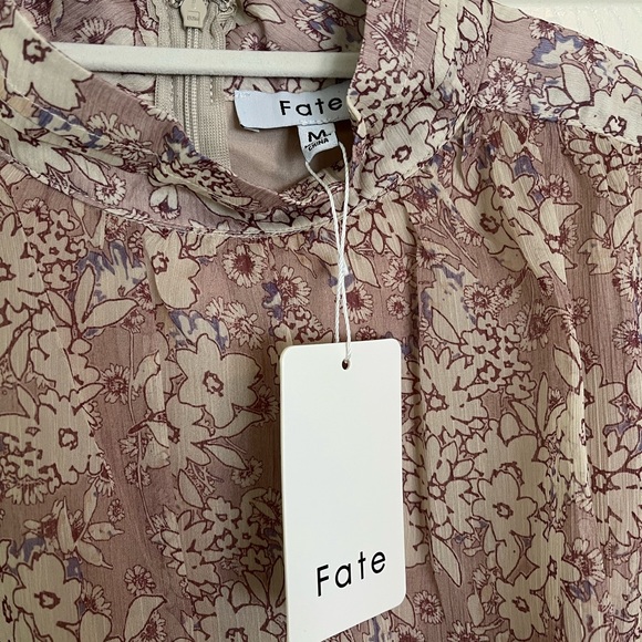 Vici Mable Floral Mini Dress - NWT - Picture 6 of 10